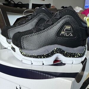Fila Infant’s Black and White Sneakers